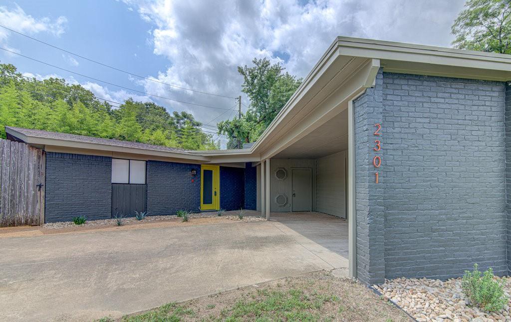 Primary Photo - 2301 Metcalfe Rd