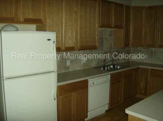 Building Photo - 16600 Las Ramblas Ln