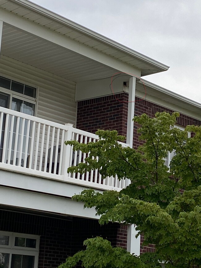 Balcony - 5625 Twin Oaks Dr