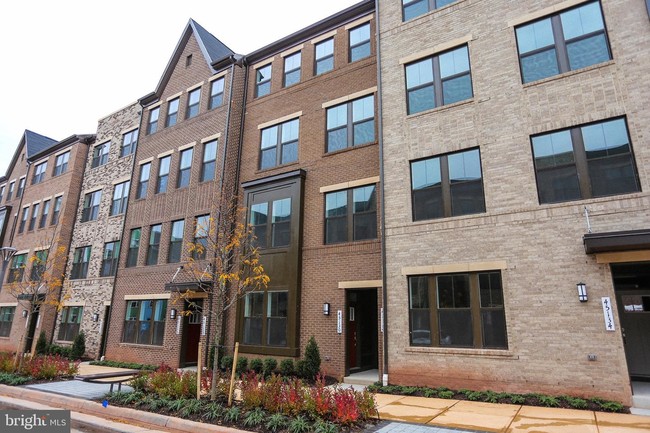 Foto del edificio - 45132 Kincora Dr