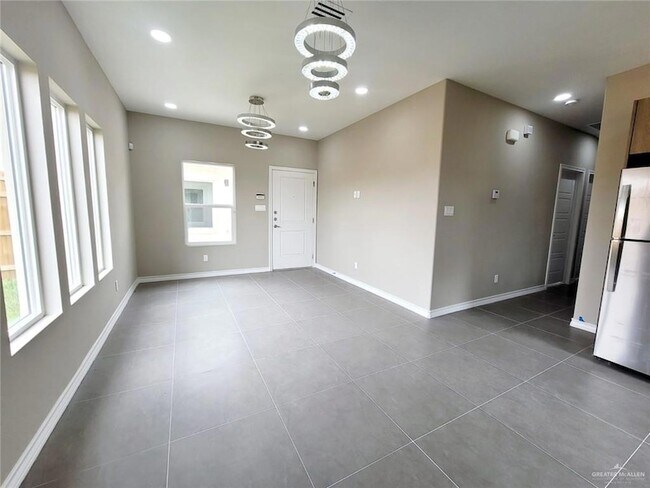Foto del edificio - 5901 Puffin Ave