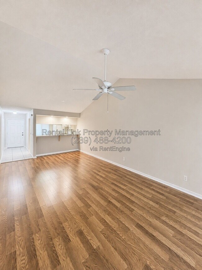Foto del edificio - 9820 Citadel Ln