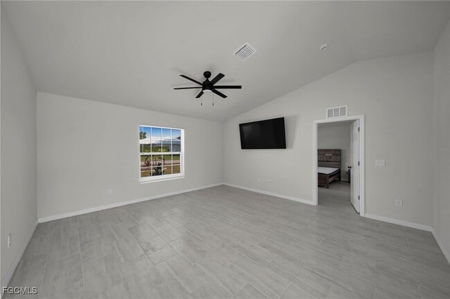 Foto del edificio - 1106 NE 11th Ave