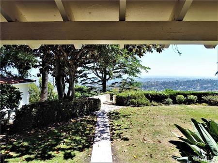 Foto del edificio - 888 Vía Del Monte