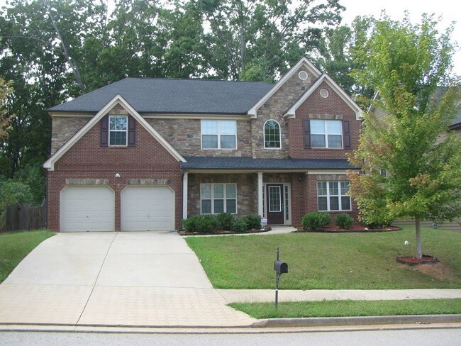 Foto del edificio - 3695 Lindsy Brooke Ct Douglasville