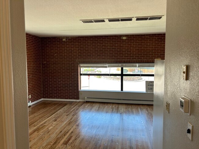 Building Photo - 1701 S Tejon St