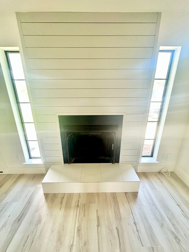 Foto del edificio - Nice 4 Bedroom 2 Bath House for Rent!