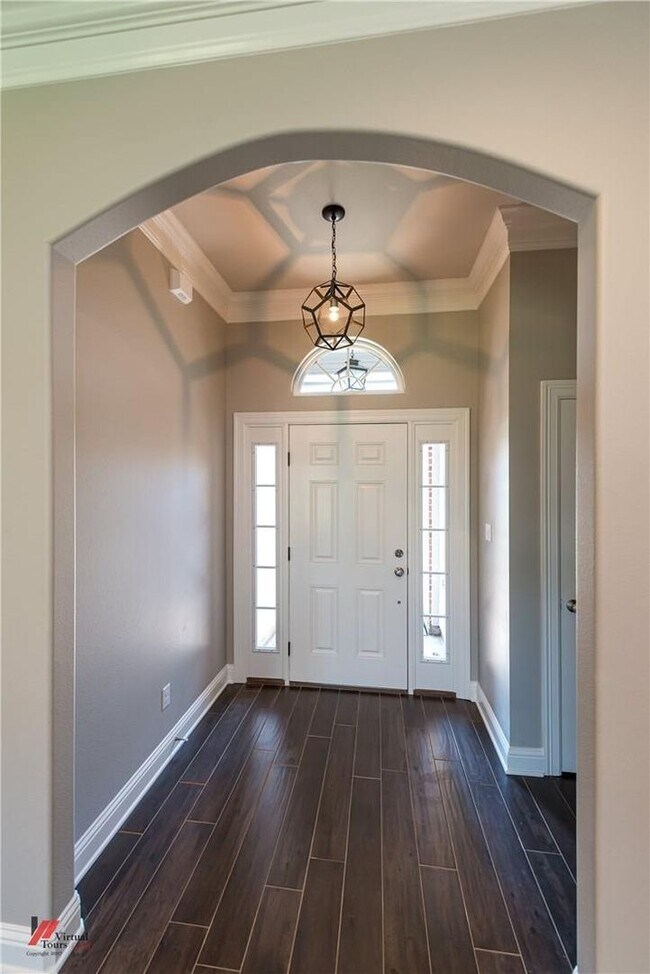 Building Photo - Close to Barksdale Air Force Base...