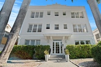 Building Photo - 1027 Pennsylvania Ave