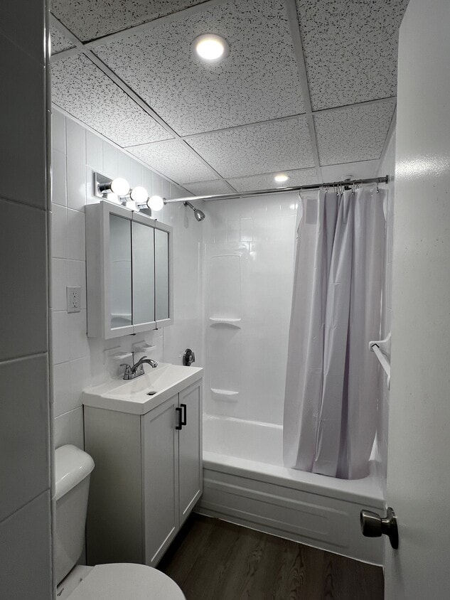 Building Photo - 6 St Mark St