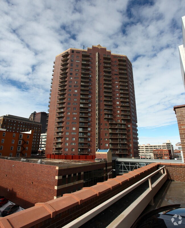 The Plaza Rentals Des Moines, IA