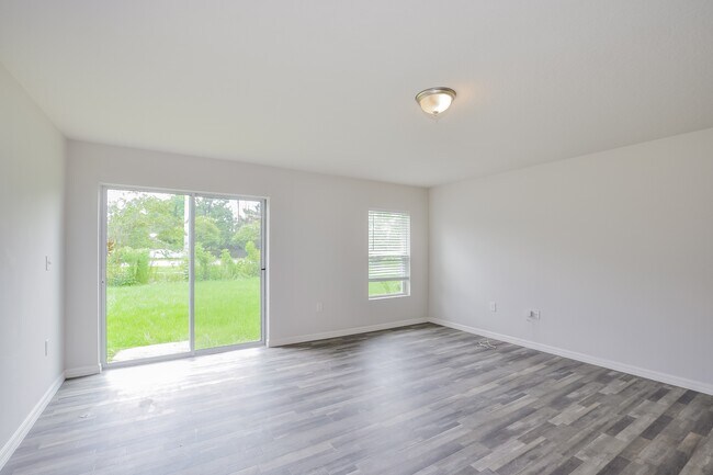 Foto del edificio - 23 Ryecliffe Dr