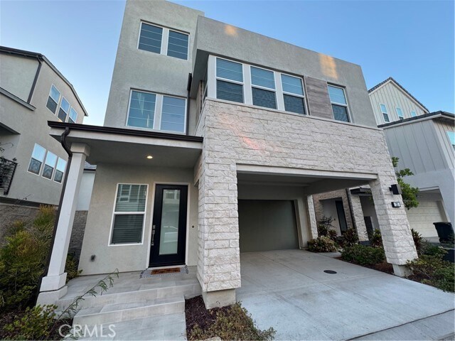 Building Photo - 211 Pin Ln