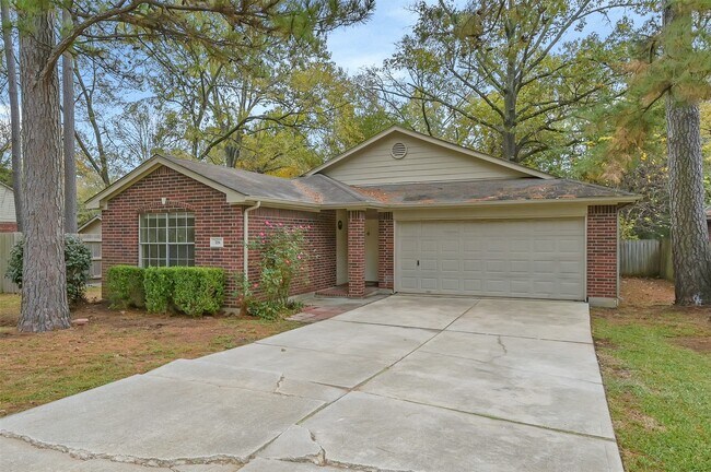 Building Photo - 318 Paradise Ln