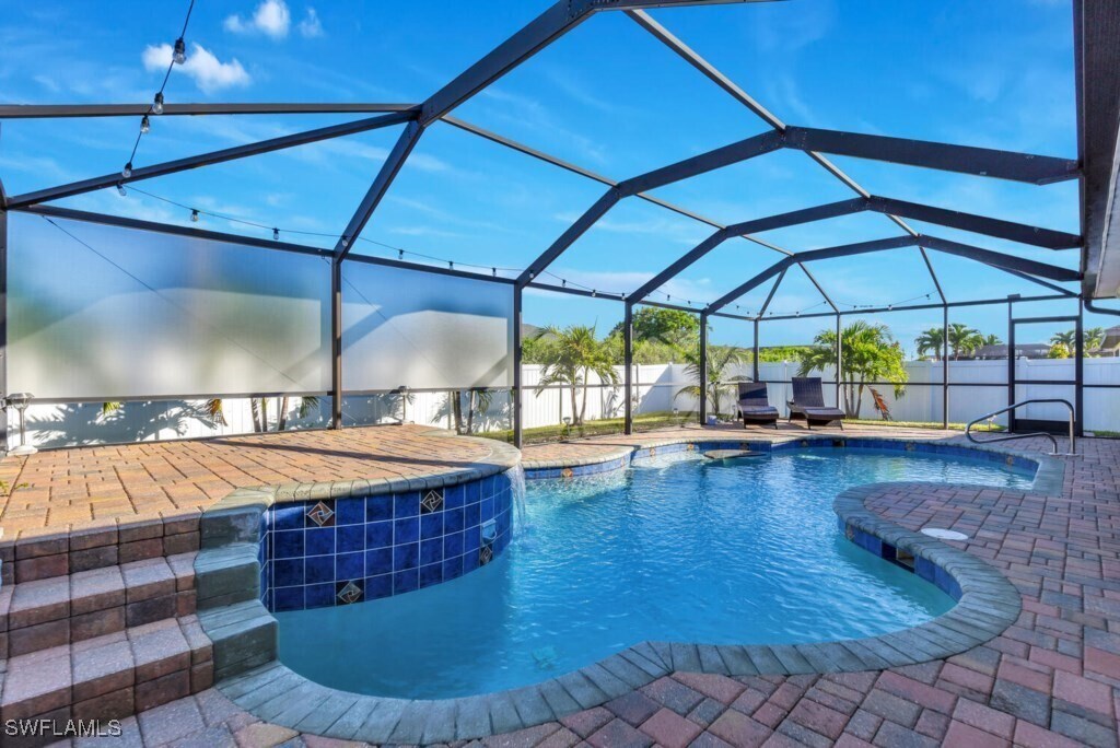 Foto principal - 2217 SW 4th Ave