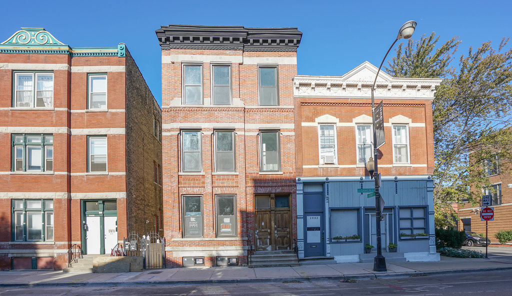 Primary Photo - 1930 N Damen Ave
