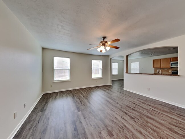 Building Photo - 810 Rosa del Villa Ct