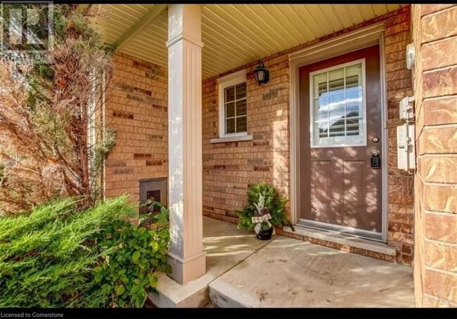 Building Photo - 143 McBride Dr