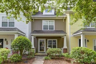 Building Photo - 302 Hampton Forest Drive