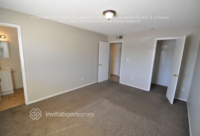 Foto del edificio - 7224 W North Ln