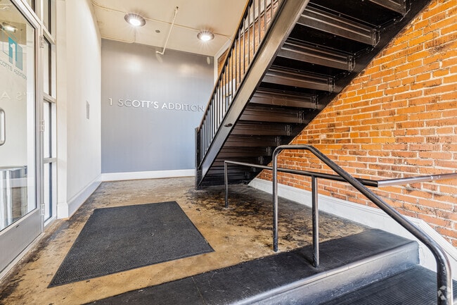 Building Photo - 1 Scott's Addition