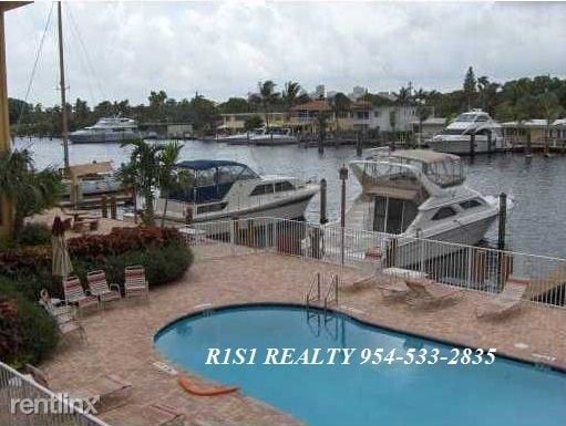 3 br, 3 bath Condo - 815 Middle River Dr photo'