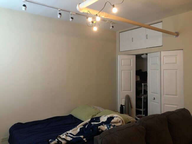 Foto del edificio - 1623 W Grace St