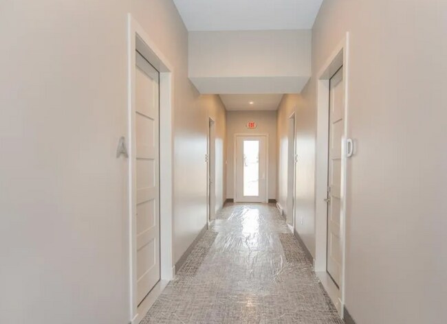 Foto del edificio - 1 bedroom condo, located steps from all of Black Bull's incredible amenities