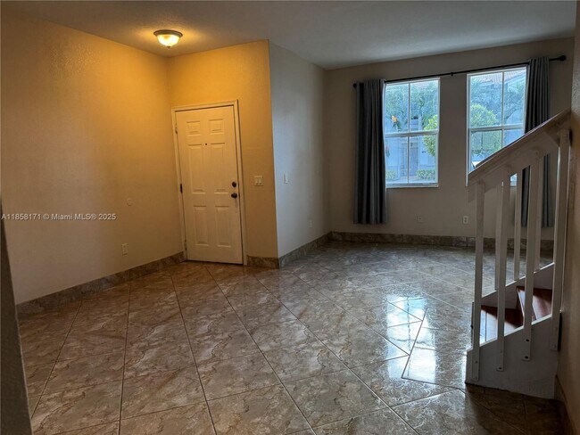 Foto del edificio - 4249 SW 157th Ave