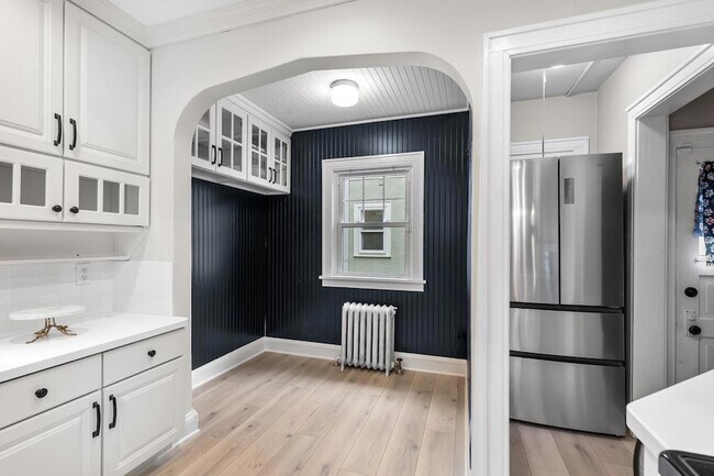 Foto del edificio - 4848 Ewing Ave S