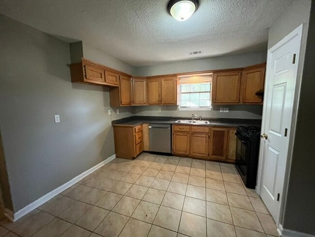 Photo - 5189 Haynes Drive House