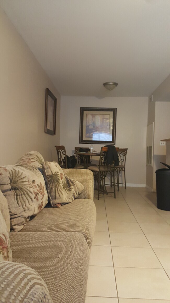 Foto del edificio - 3034 Parkway Blvd