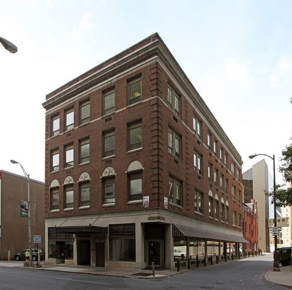 Primary Photo - 210 Walnut
