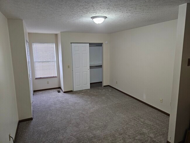 Foto del edificio - 3676 Harris Ave NW
