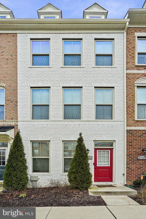 Primary Photo - 3731 Jamison St NE