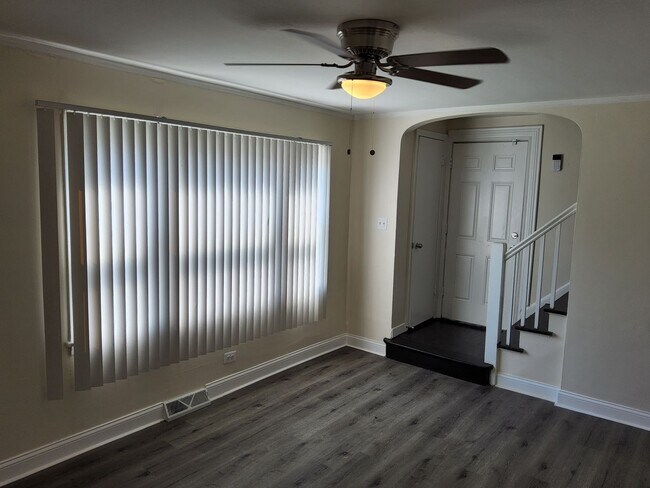 Foto del edificio - Welcome to your new home at 9142 S Urban A...