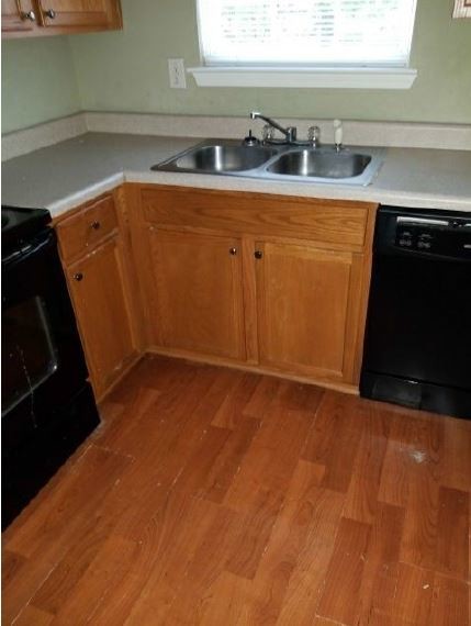 Primary Photo - 1815 Devon Dr SW