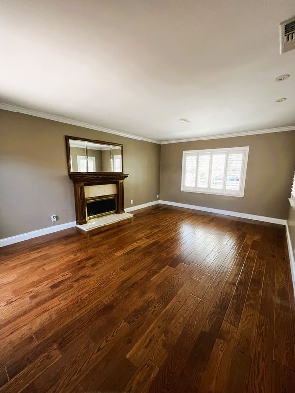 Foto del edificio - 4237 Heather Rd