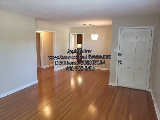 Foto del edificio - 3618 61st St