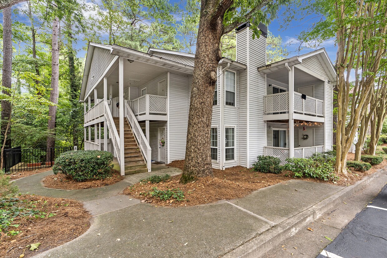 Primary Photo - 6800 Glenridge Dr