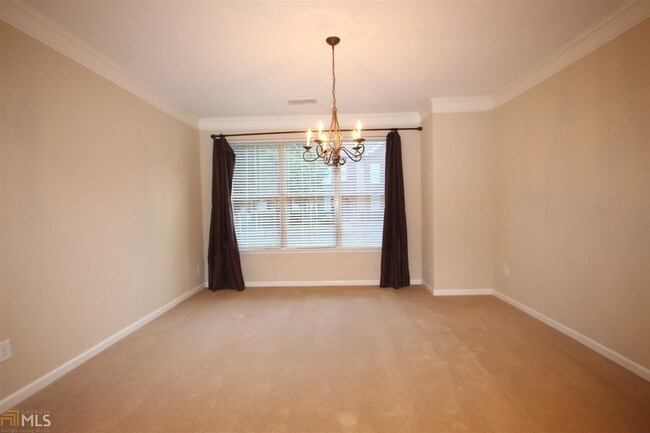 Building Photo - 266 S Village Square