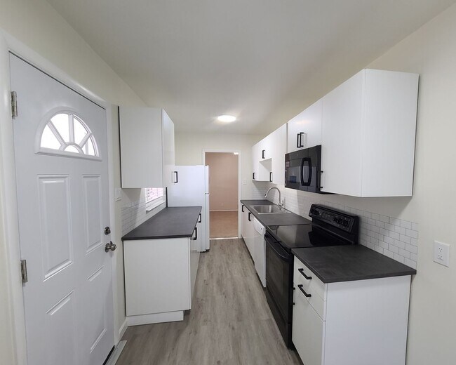 Foto del edificio - Charming 3BR House in University Hills