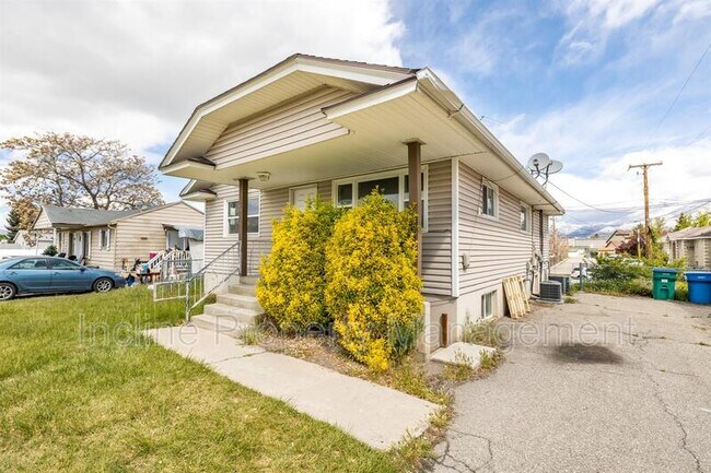 Building Photo - 77 E 1500 S