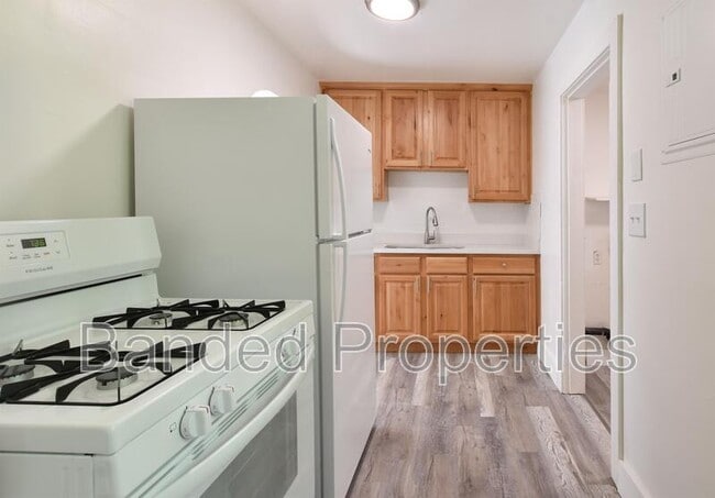 Building Photo - 8630-8644 W 2800 S