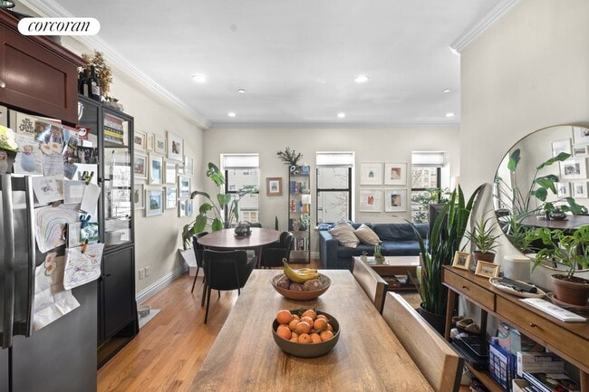 Building Photo - 272 Dean St