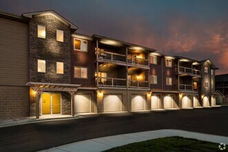 Building Photo - Villas at Canyon Creek Apartments