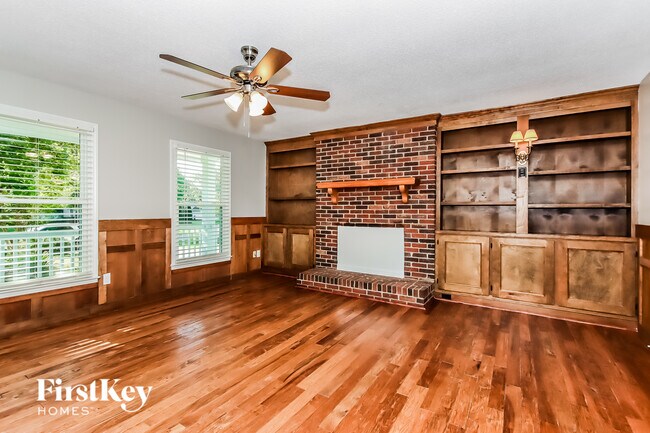 Foto del edificio - 6917 Forest Manor Dr