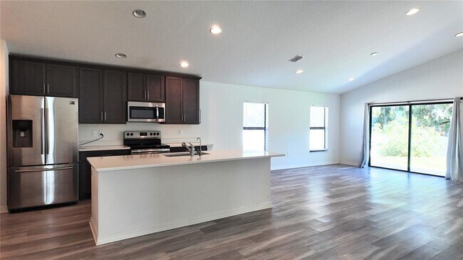 Foto del edificio - 2979 Creeks Crossing Blvd