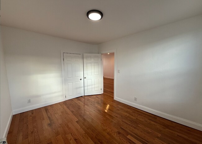Foto del edificio - 117 Orleans St