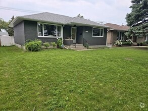 Building Photo - 585 Campbell St